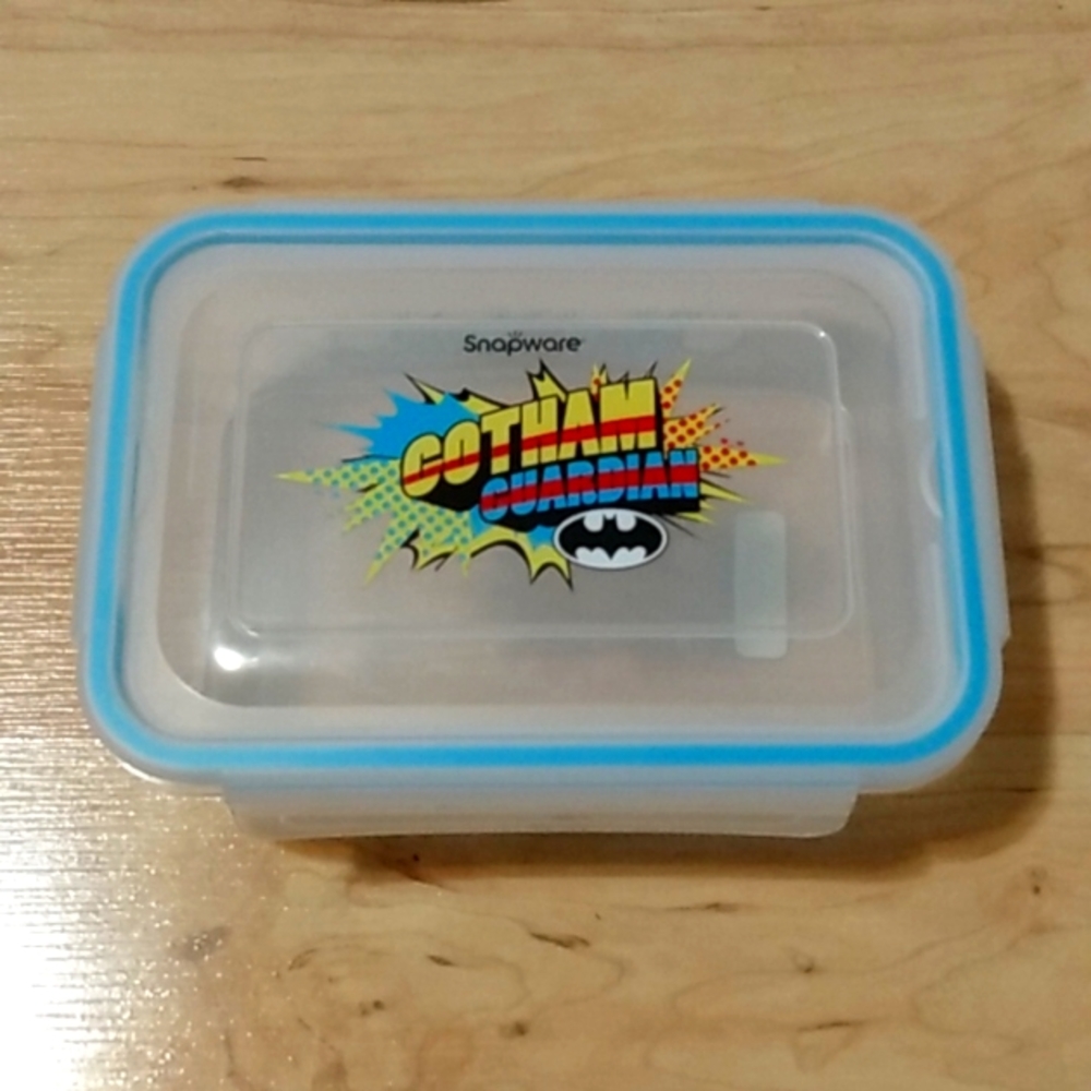 DC Batman Gotham Snapware Microwaveable Lunch Food Storage box container